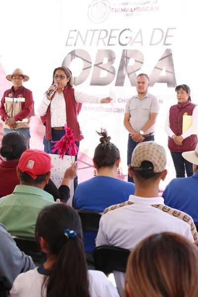 Habitantes de Chimalhuacán Piden a Xóchitl Flores no Claudicar en su Esfuerzo por Mejorar Condiciones de Vida