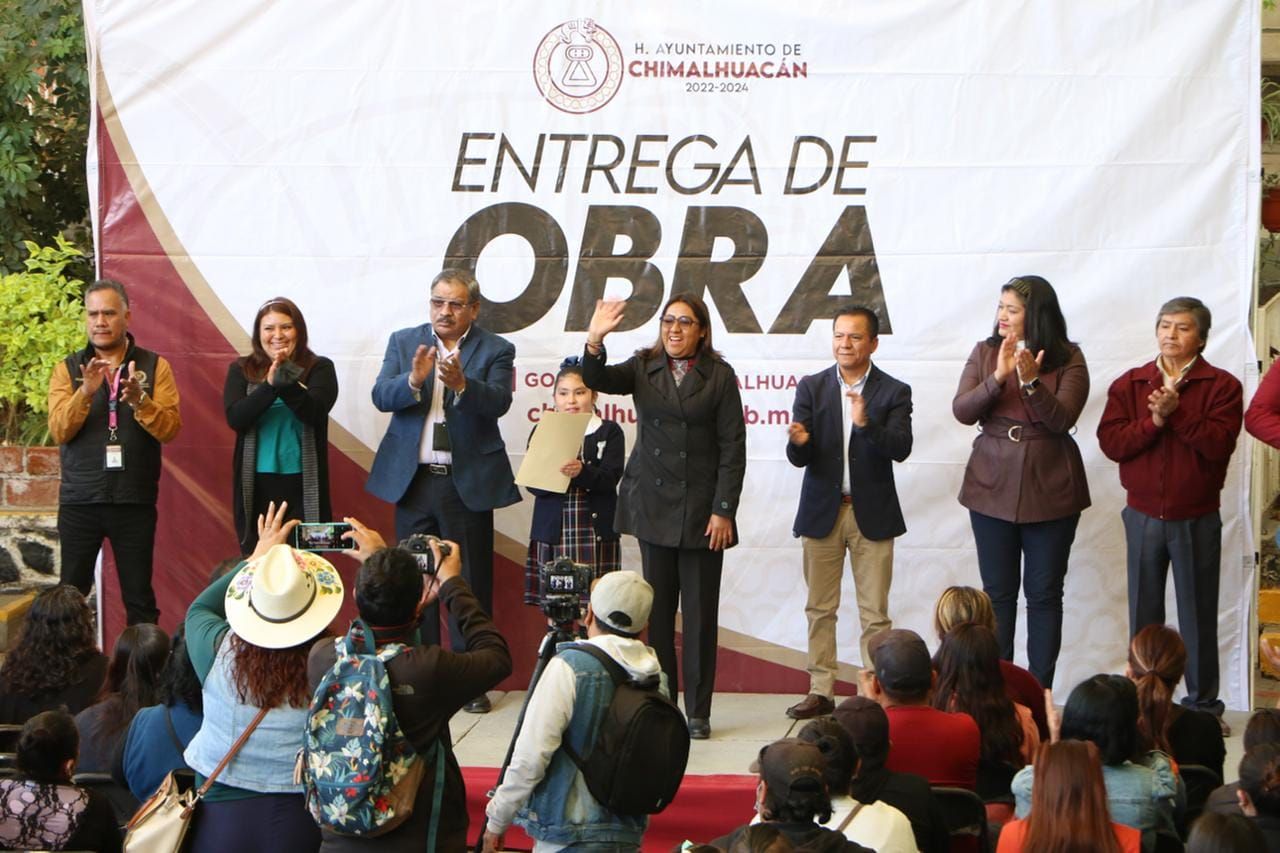 Gobierno de Chimalhuacán Beneficia a Alumnos de Primaria ’José María Morelos’ con Rehabilitación de Sanitarios