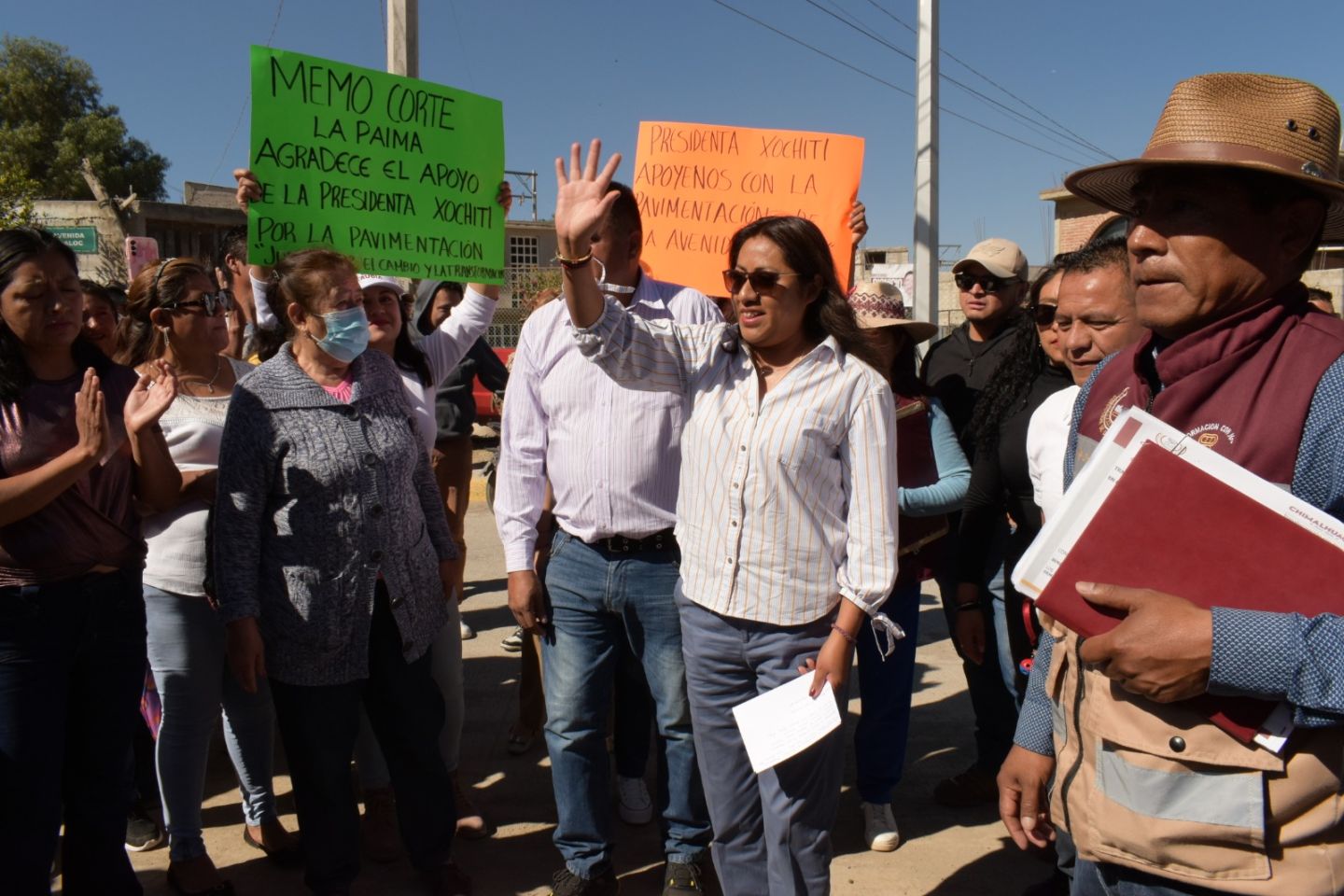 Anuncia alcaldesa de Chimalhuacán inauguración de clínica al entregar calles pavimentadas 