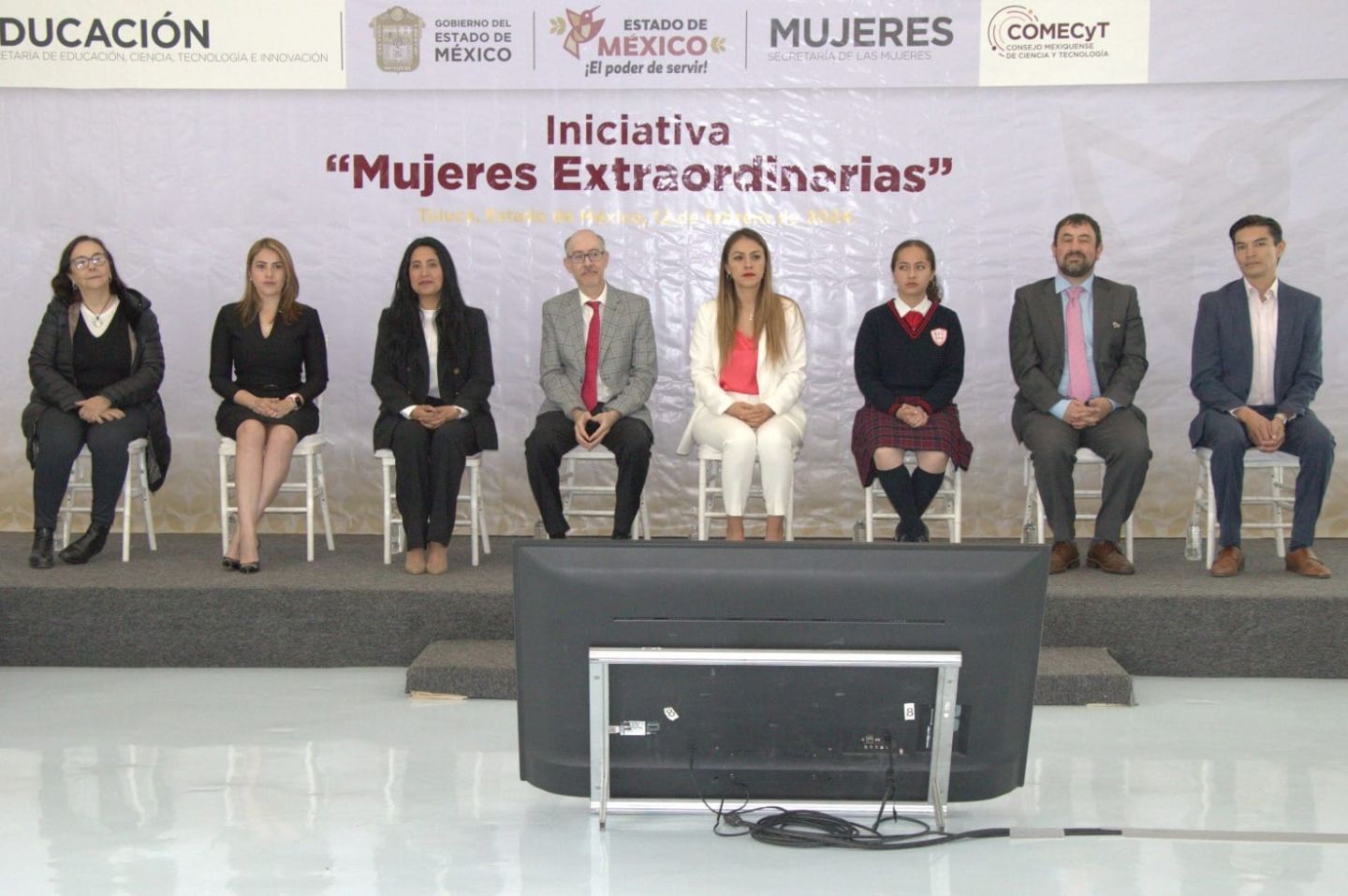 Iniciativa ’Mujeres Extraordinarias’ Promueve la Incursión de Niñas
y Adolescentes Mexiquenses en la Ciencia y la Tecnología
