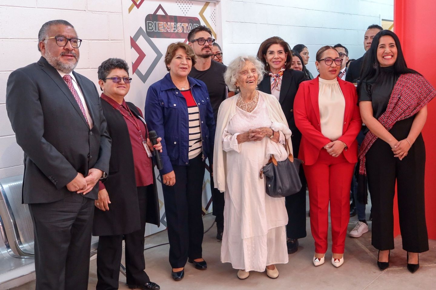 Inaugura Sedatu y Edomex espacio cultural en homenaje a Elena Poniatowska