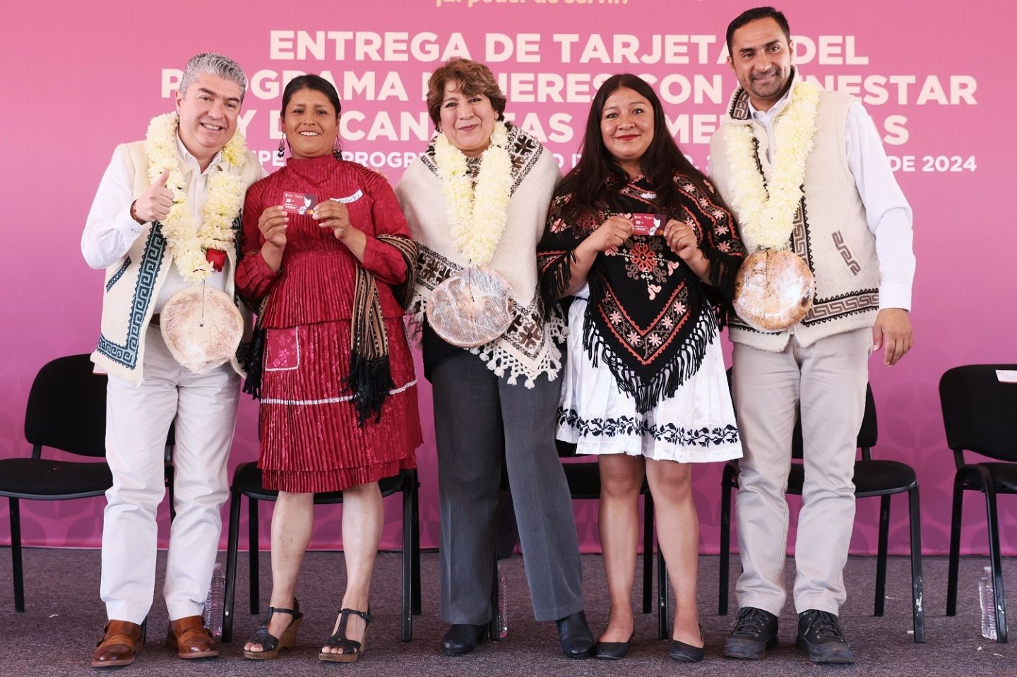 La Gobernadora Delfina Gómez lleva el Programa ’Mujeres con Bienestar’ a San Felipe del Progreso; entrega 22 mil tarjetas y canastas alimentarias