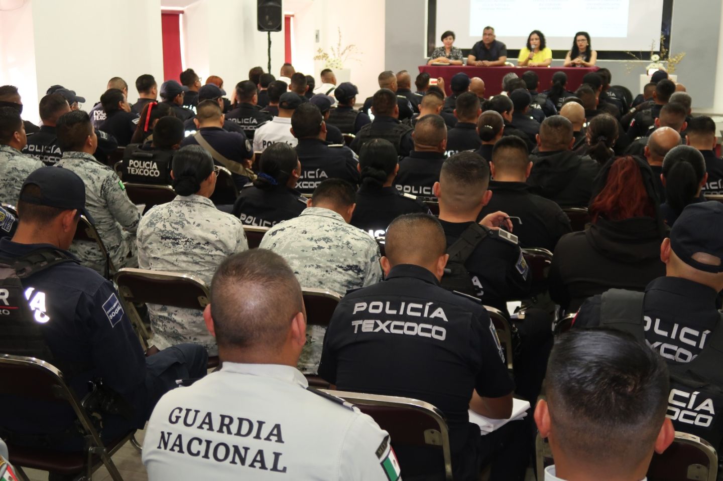 Capacita FGR en Texcoco a primeros respondientes 