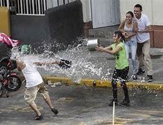 Quién tire agua será multado con mas de 10 mil pesos y/o arresto hasta por 36 horas