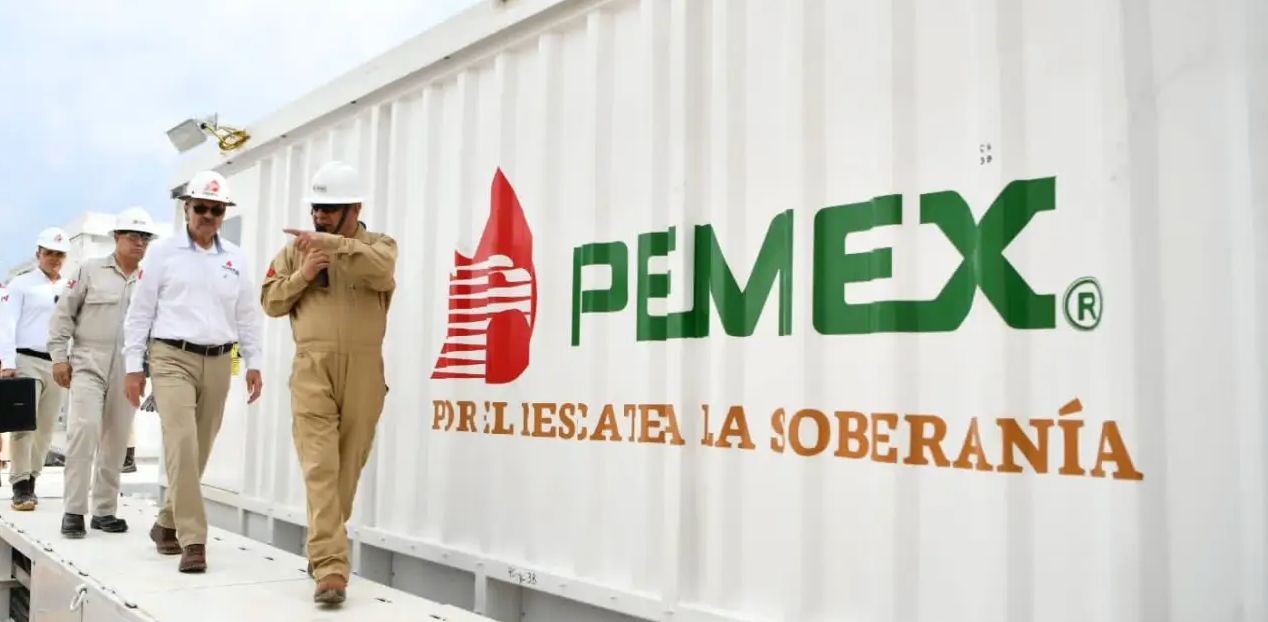La querían rematar y ahora Pemex elevó en 16% su procesamiento de crudo
