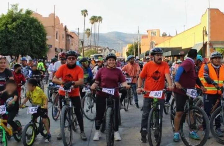 Participó Alhely Medina en rodada ciclista ’Ponte Pilas’
