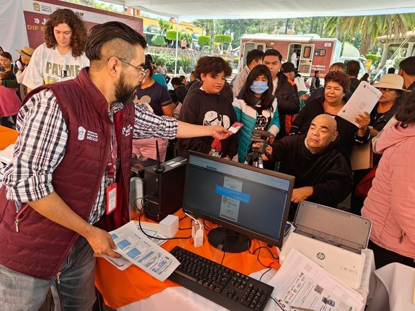Sistema Nacional DIF y DIFEM Entregan Credencial Nacional para Personas con Discapacidad
