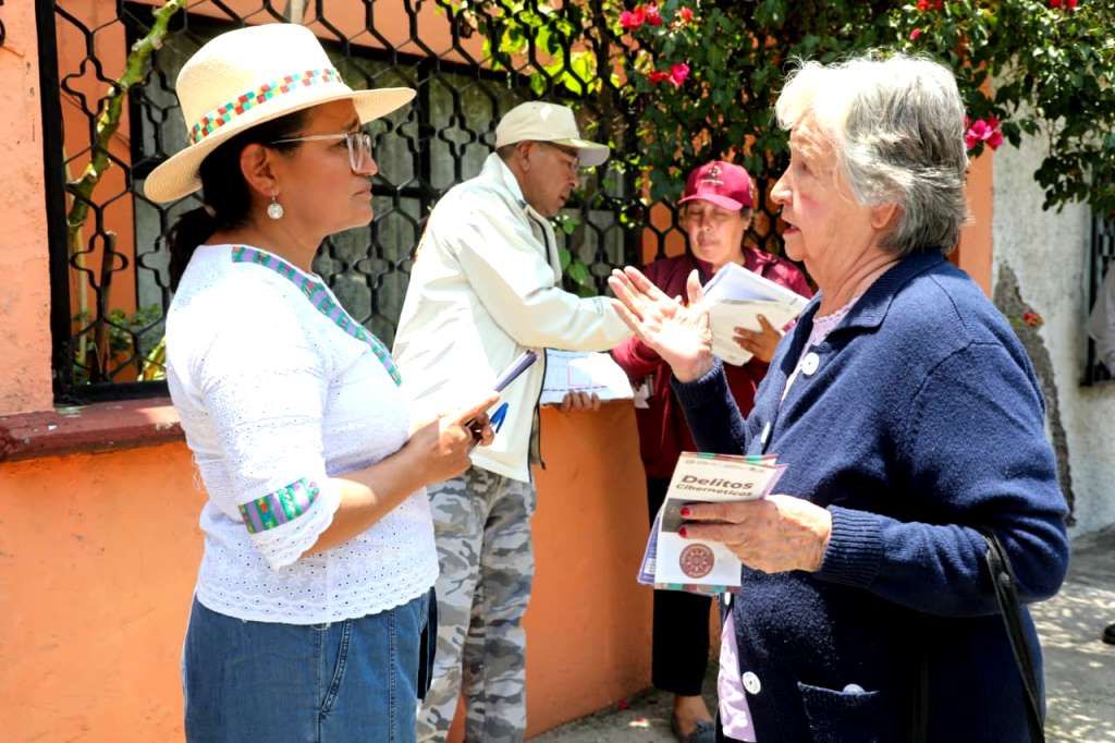 Aleida Alavez arranca visita casa por casa de los cuadrantes 4 y 5 del Sector Churubusco