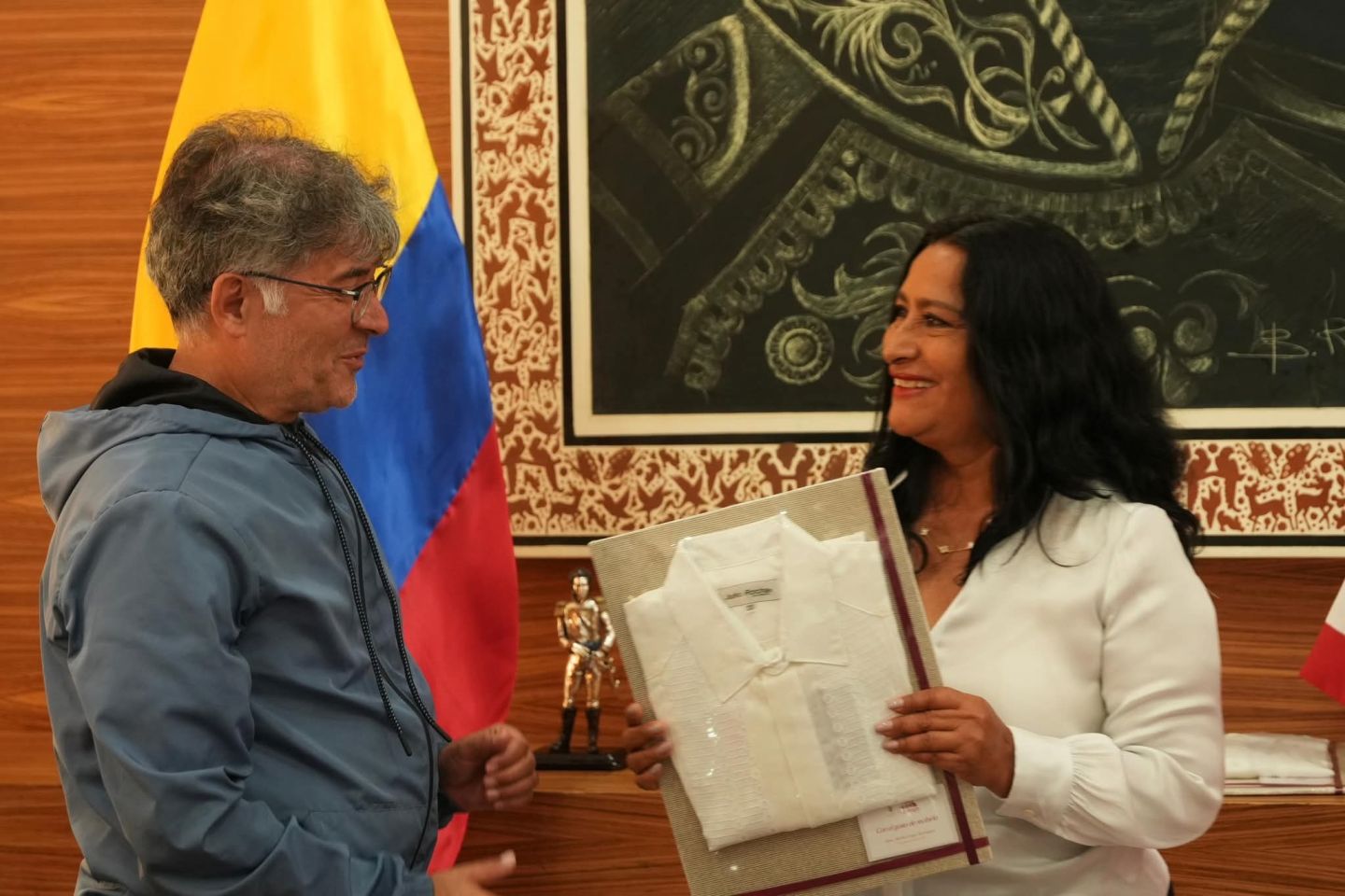 Fortalece la alcaldesa Abelina López lazos culturales y turísticos con Colombia