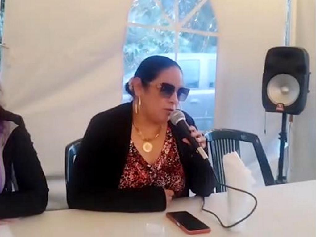 Madre desesperada pide justicia para reunirse con sus hijos