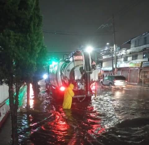 Atiende comité de emergencias de Chimalhuacán zonas afectadas por lluvia 