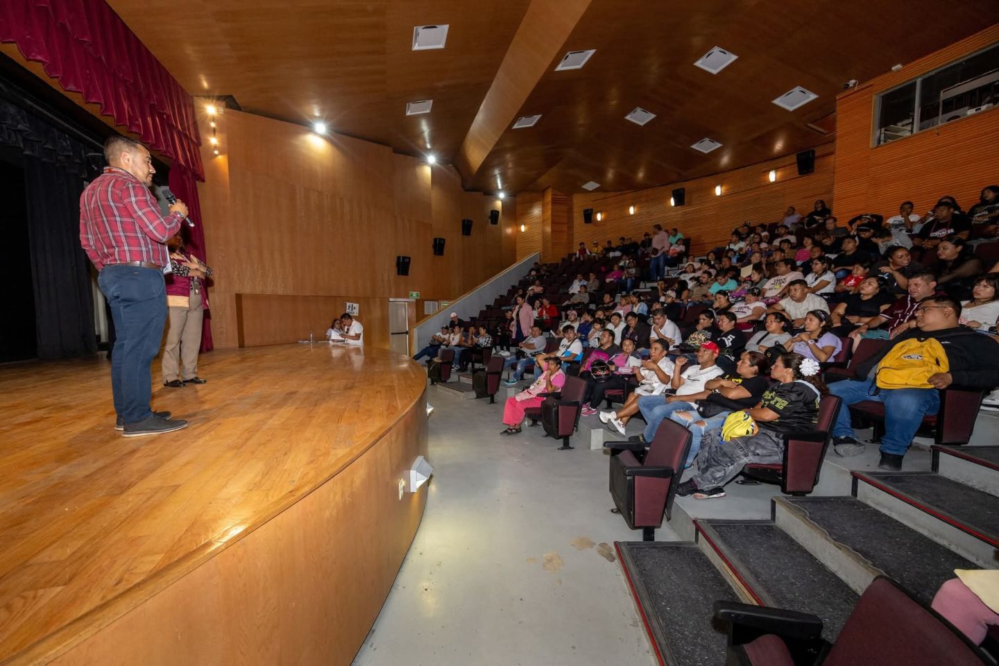 Capacitan a Manejadores de Alimentos de Feria Metropolitana Chimalhuacán 2025