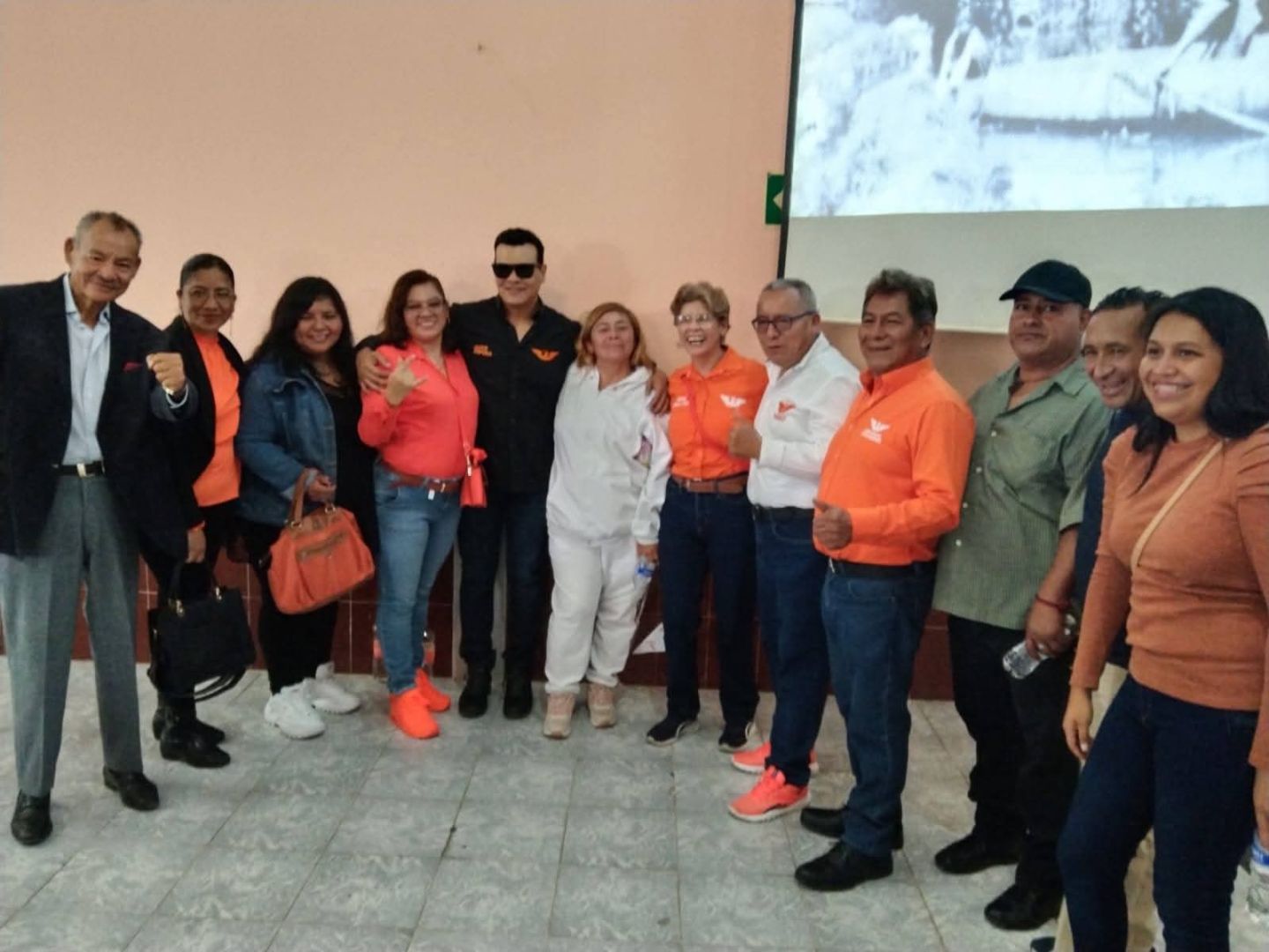 Militancia de Movimiento Ciudadano reciben a Juan Zepeda Hernández, en Chimalhuacán