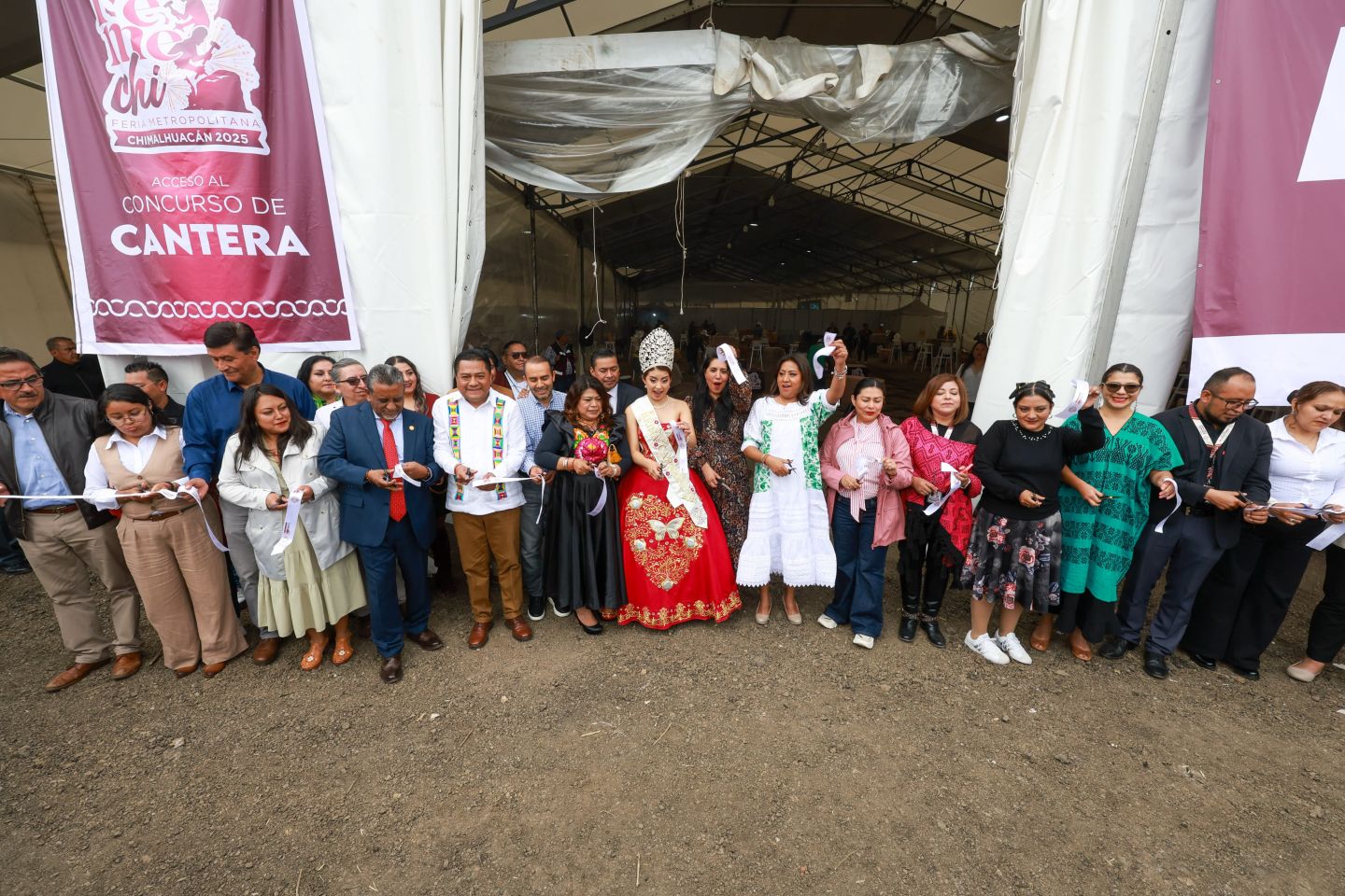 La alcaldesa Xochitl Flores Jiménez y la Secretaria de Cultura y Turismo del EdoMex, inauguran FEMECHI 2025