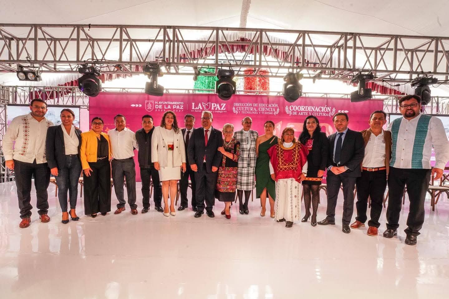 ’No Somos Iguales; Nosotros Venimos a Servir
y no a Servirnos’: Presidenta de La Paz
