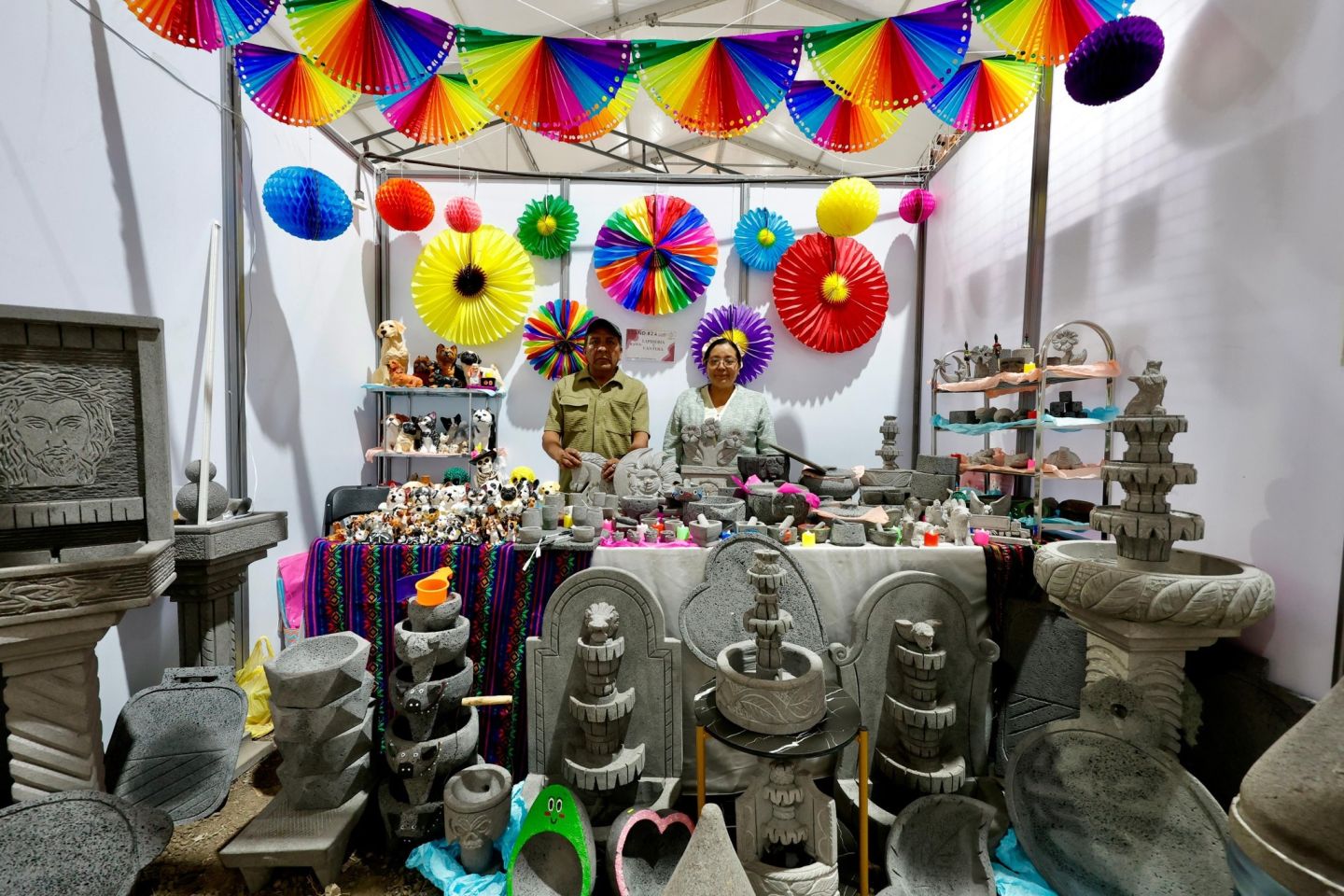 Con la Feria Metropolitana Impulsan Economía Local
y Preservación de las Artesanías en Chimalhuacán