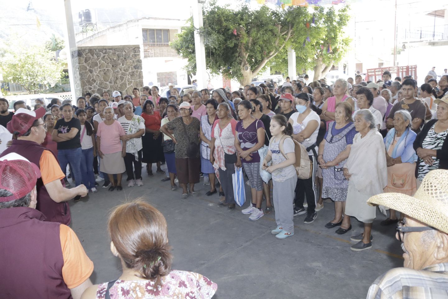 Avanza atención a familias damnificadas