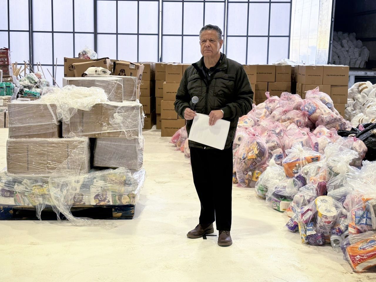 Menchaca Salazar da seguimiento a las acciones de auxilio por inundaciones 