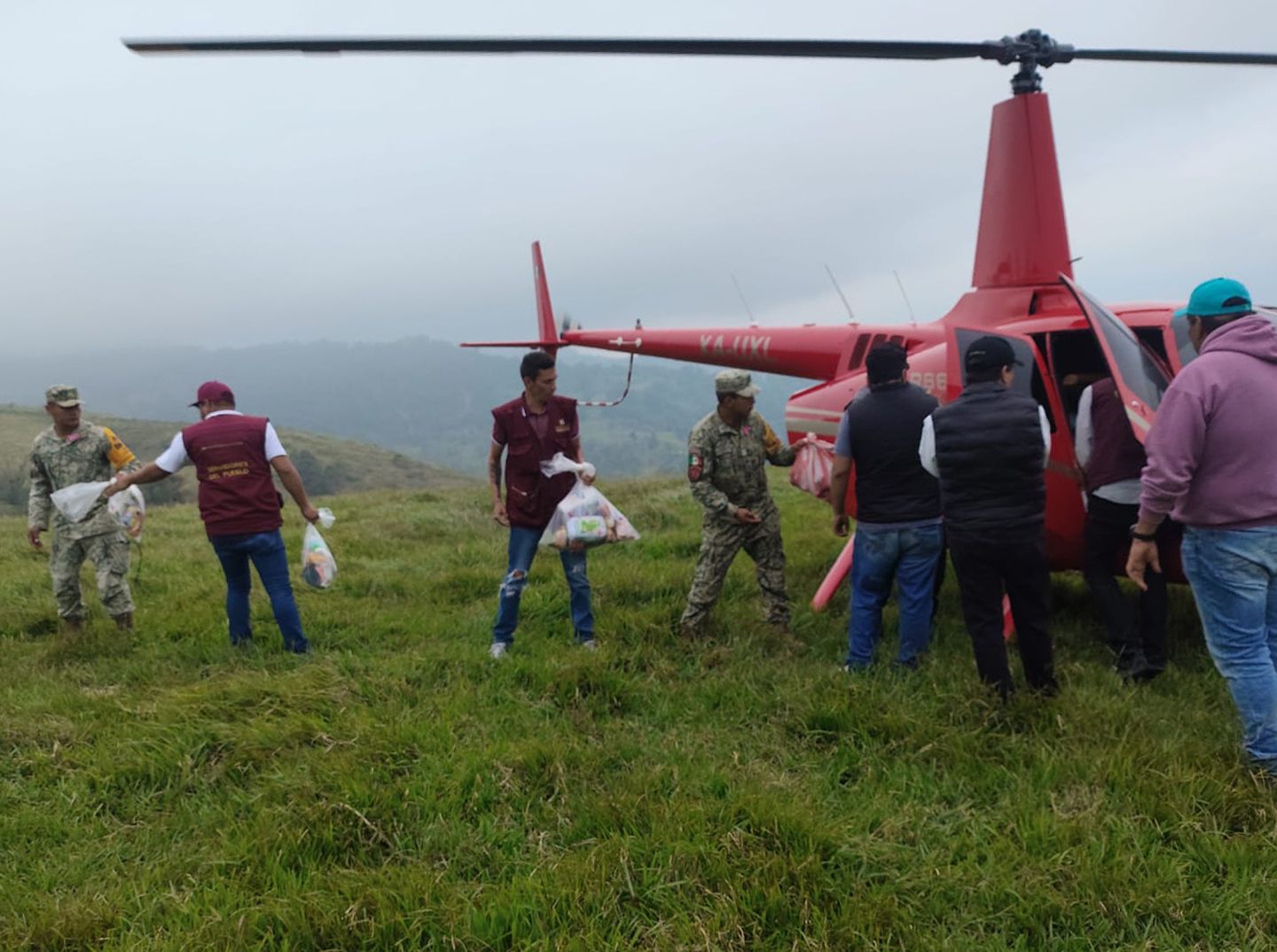 Sebiso entrega víveres a damnificados por el huracán Priscilla