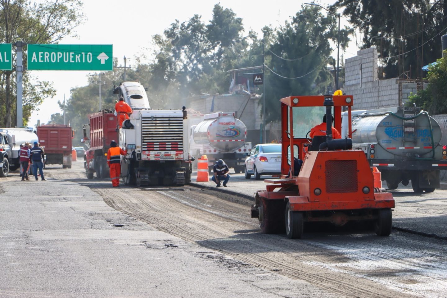 Inició la rehabilitación del Periférico Oriente en Neza y Avenida Central