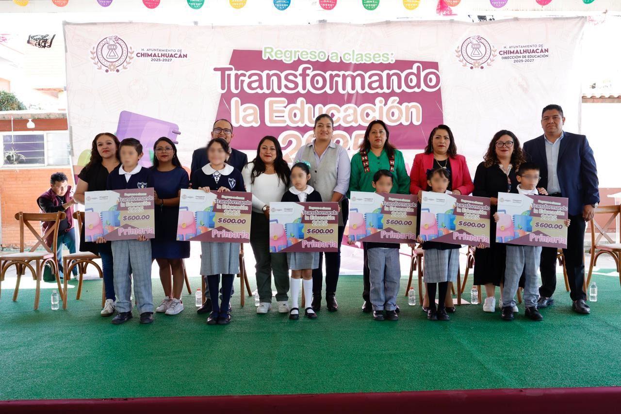 Chimalhuacán atiende la deserción escolar y la desigualdad: Xóchitl Flores