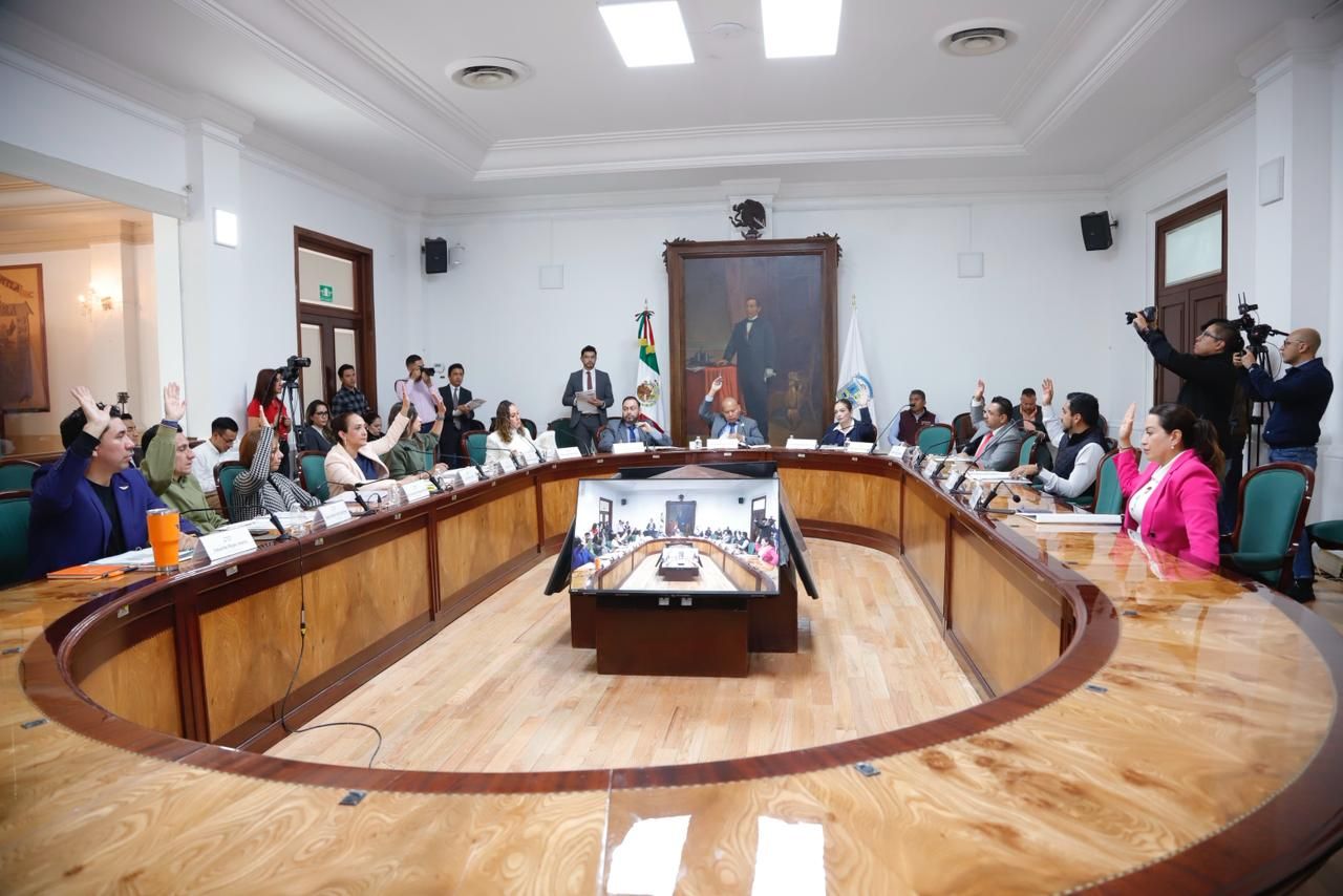 APRUEBA CABILDO DE TLALNEPANTLA RECURSOS PARA APOYAR A DAMNIFICADOS POR EXPLOSIÓN