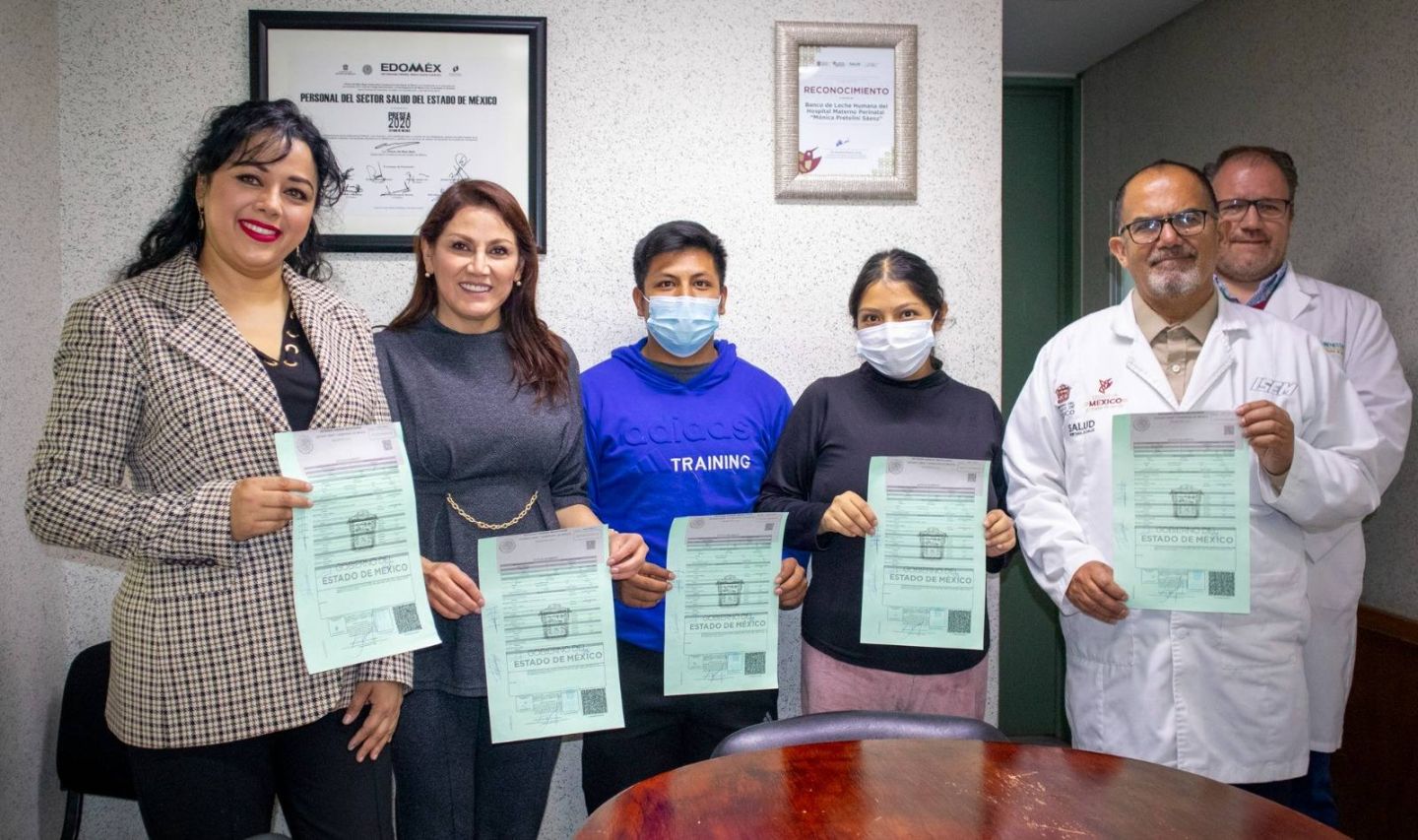 Registra Gobierno del EDOMÉX a Quintillizos en el Hospital
Materno Perinatal; Entrega Actas de Nacimiento