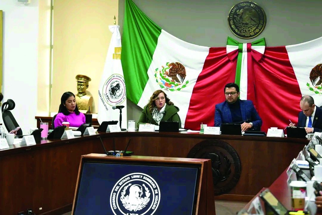 Diputados buscan fortalecer la atención médica para adultos mayores