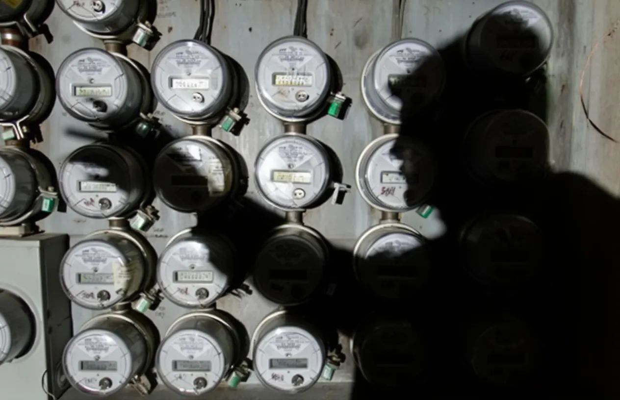 CFE alerta sobre fraude: No hay ‘operativo especial’ para el cambio de medidores