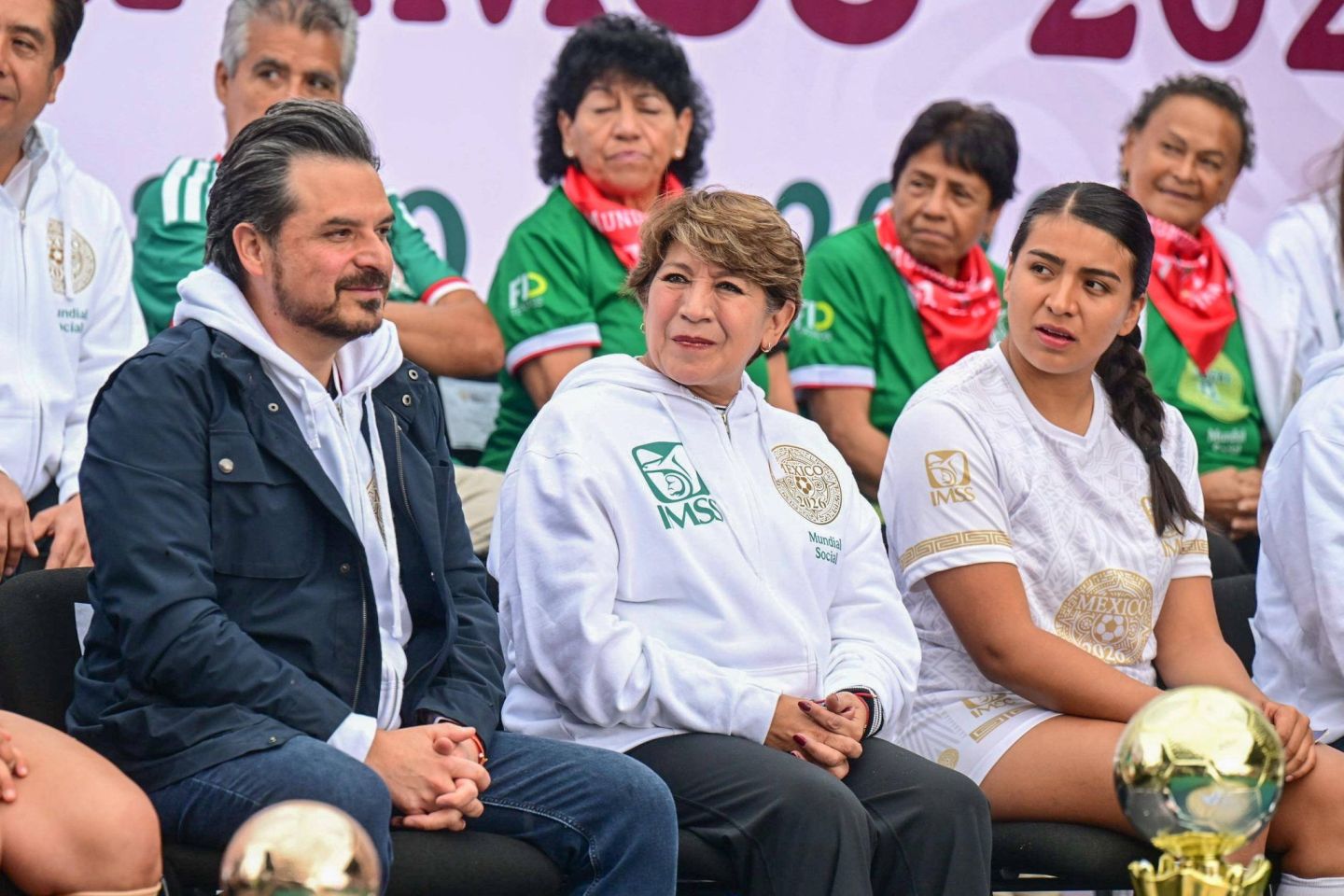 Fútbol Femenil sub-21 Llega a Texcoco Como Parte del Ambiente
 Mundialista 2026: Gobernadora Delfina Gómez Asiste a Final de Torneo
