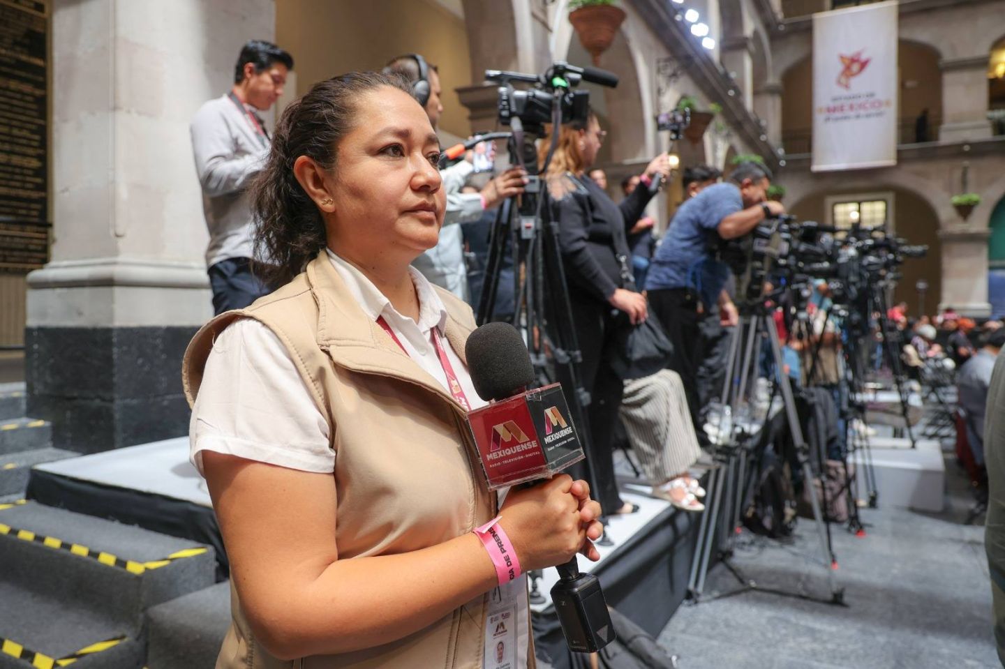 Envía Gobernadora Delfina Gómez Iniciativa de ley al Congreso 
Mexiquense Para ampliar la Protección Integral a Periodistas en el EDOMÉX