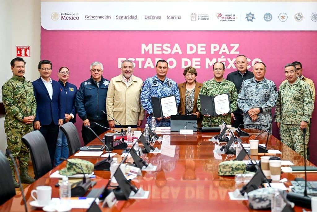 La Gobernadora Delfina Gómez reconoce labor de mandos militares; la coordinación fortalece percepción de seguridad en EdoMéx