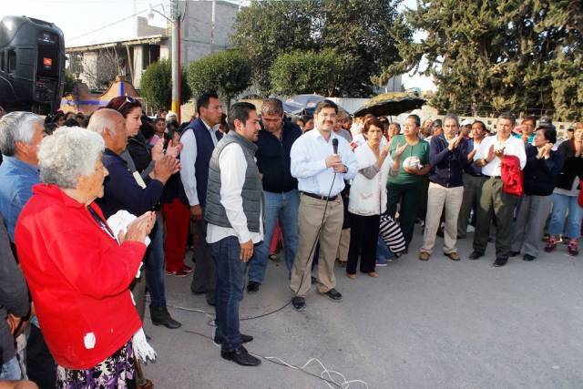Comunidades de Texcoco recorre Brasil Acosta para supervisar obras públicas
