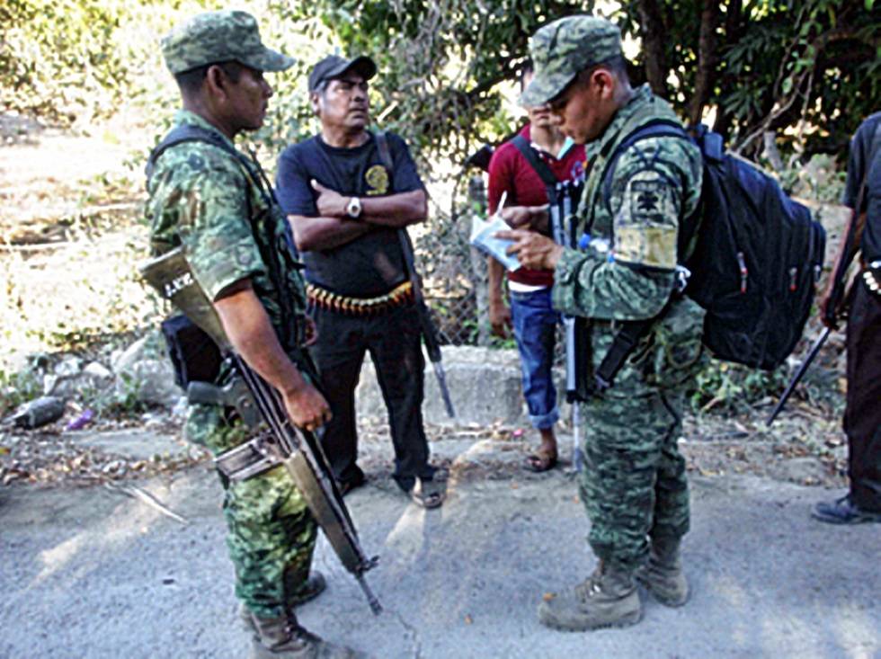 Rescatan Policía Comunitaria y Ejército a mineros secuestrados en Cocula