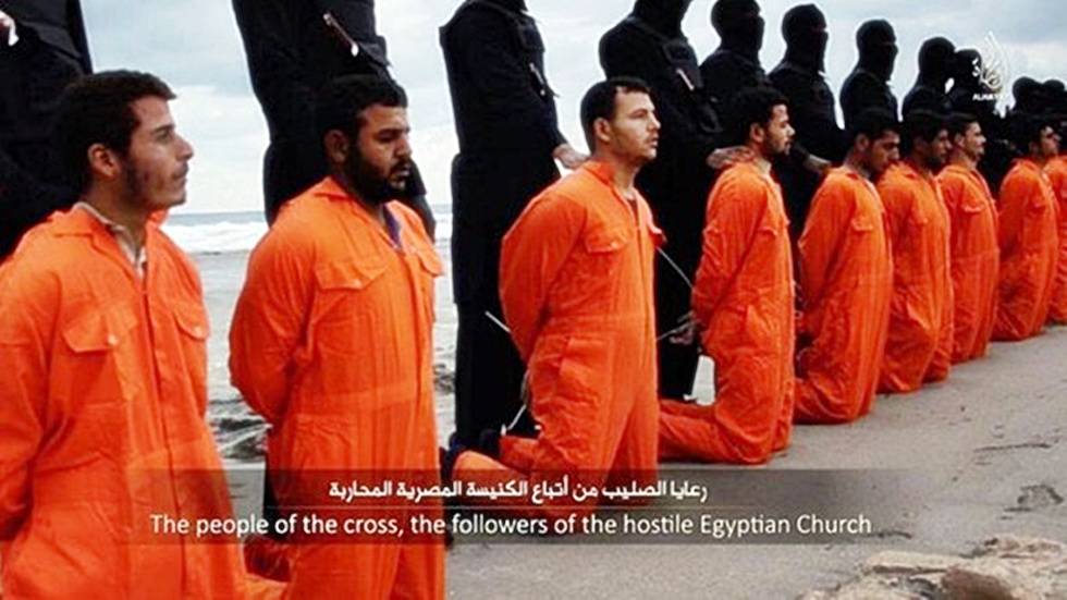 Responde Egipto con ataques aéreos al EI por decapitación de cristianos