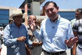 El ex gobernador Torreblanca ya es oficialmente candidato del PAN a alcalde de Acapulco 