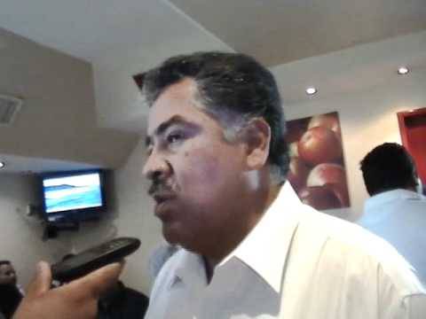 Víctor Aguirre, un bocón que con chantajes quiere imponer candidatos a alcaldes: González
