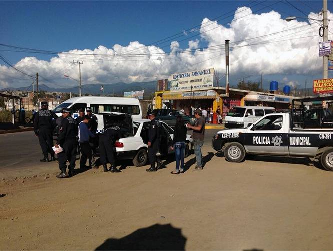 Elementos de la policía municipal y de transito pide la destitución de su subdirector en Chalco