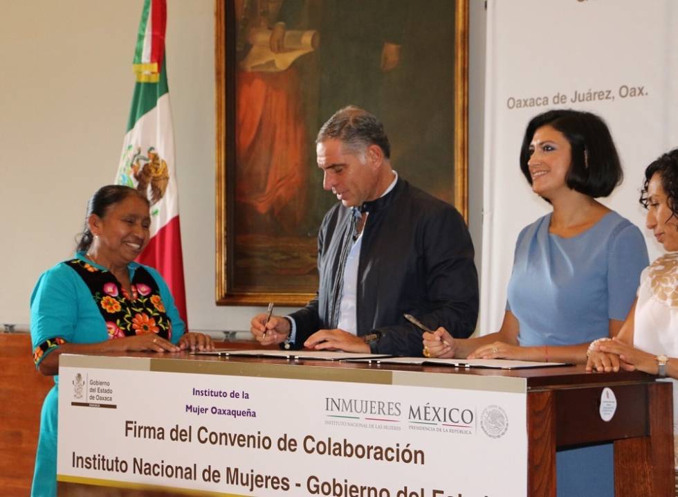 Convenio Inmujeres-gobierno Oaxaca para desarrollo humano incluyente