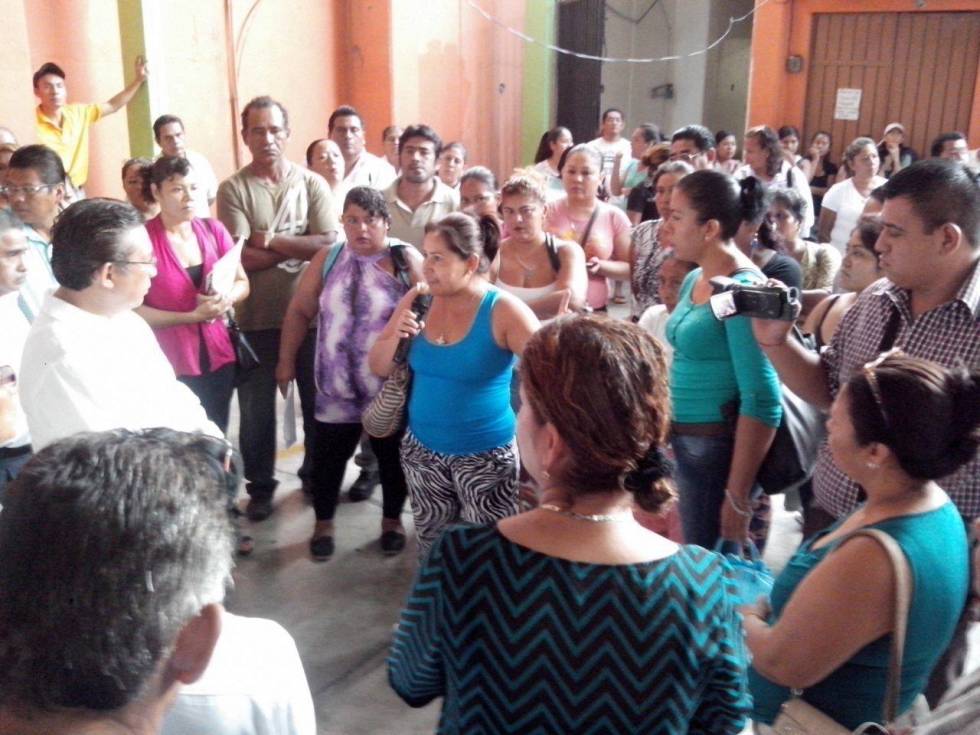 Corren al director y suspenden a ocho maestros en Secundaria Caritino Maldonado 
