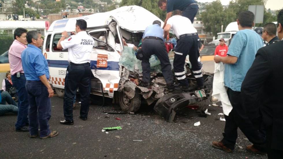 Aparatoso accidente en la carretera Pachuca- México, deja dos muertos y siete lesionados 