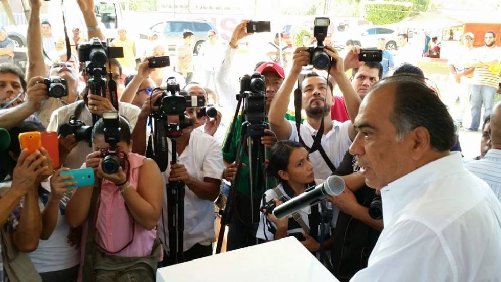 El gobernador Héctor Astudillo flores reafirmó su compromiso político 