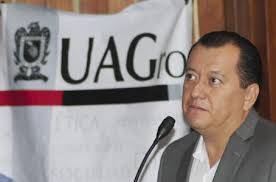 No tiene recursos para abrir nuevas carreras en la UAGro, señala el rector