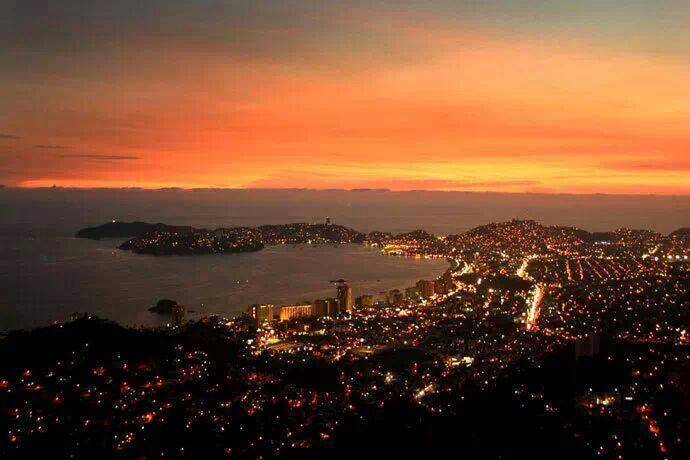 Acapulco brilla de nuevo; alcanza ocupación más alta en 12 años