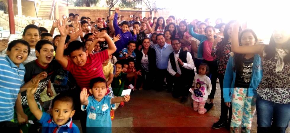 El DIF Taxco cumplió a la niñez tasqueña: Lili campos
