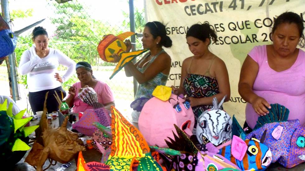 Reclusos de Acapulco reivindican su vida con actividades artísticas con el programa Libertad Bajo Palabra