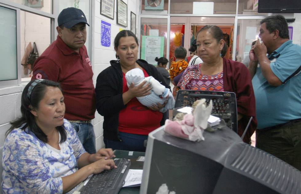 Con módulos itinerantes, facilita Ecatepec documentos del Registro Civil a la población