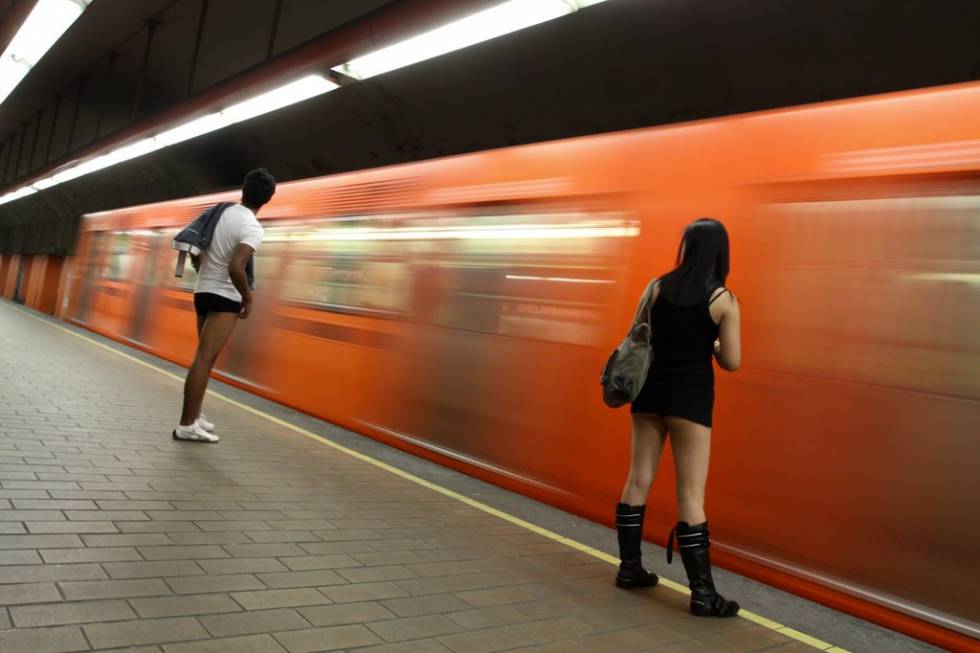 Este domingo será el Viaje sin Pantalones en el Metro de la CDMX